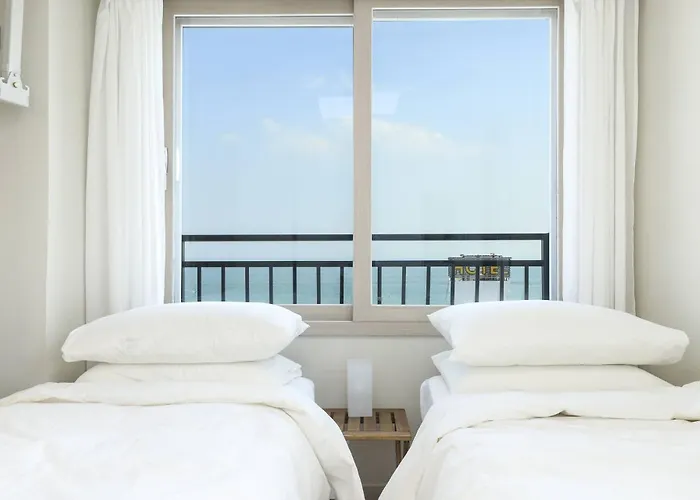 The First Ocean Songjeong Hotel